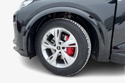 met. musta Audi Q6 e-tron 2025 kuva 9.