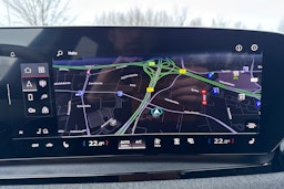 met. musta Audi Q6 e-tron 2025 kuva 13.