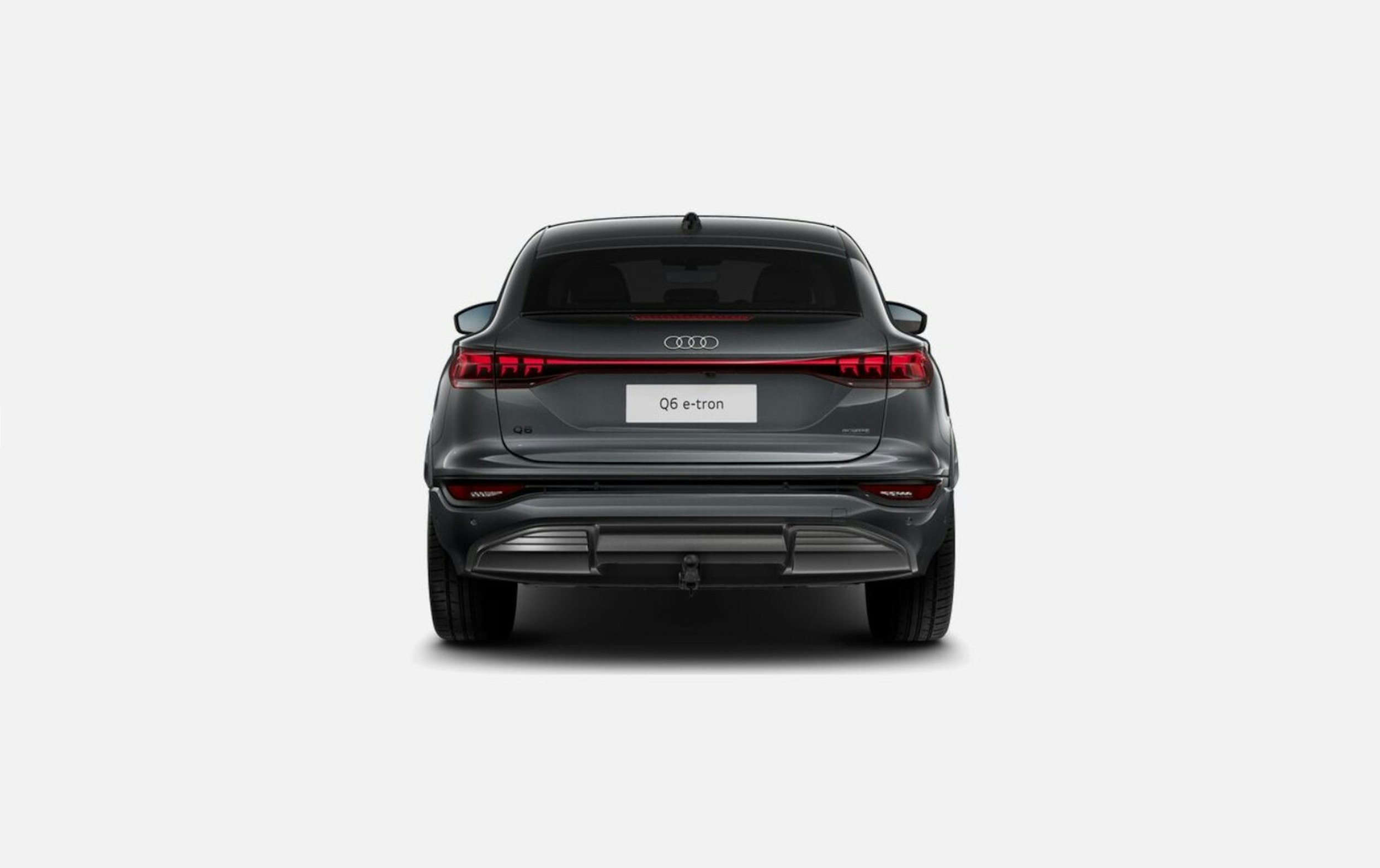met. harmaa Audi Q6 e-tron 2025 kuva 5.