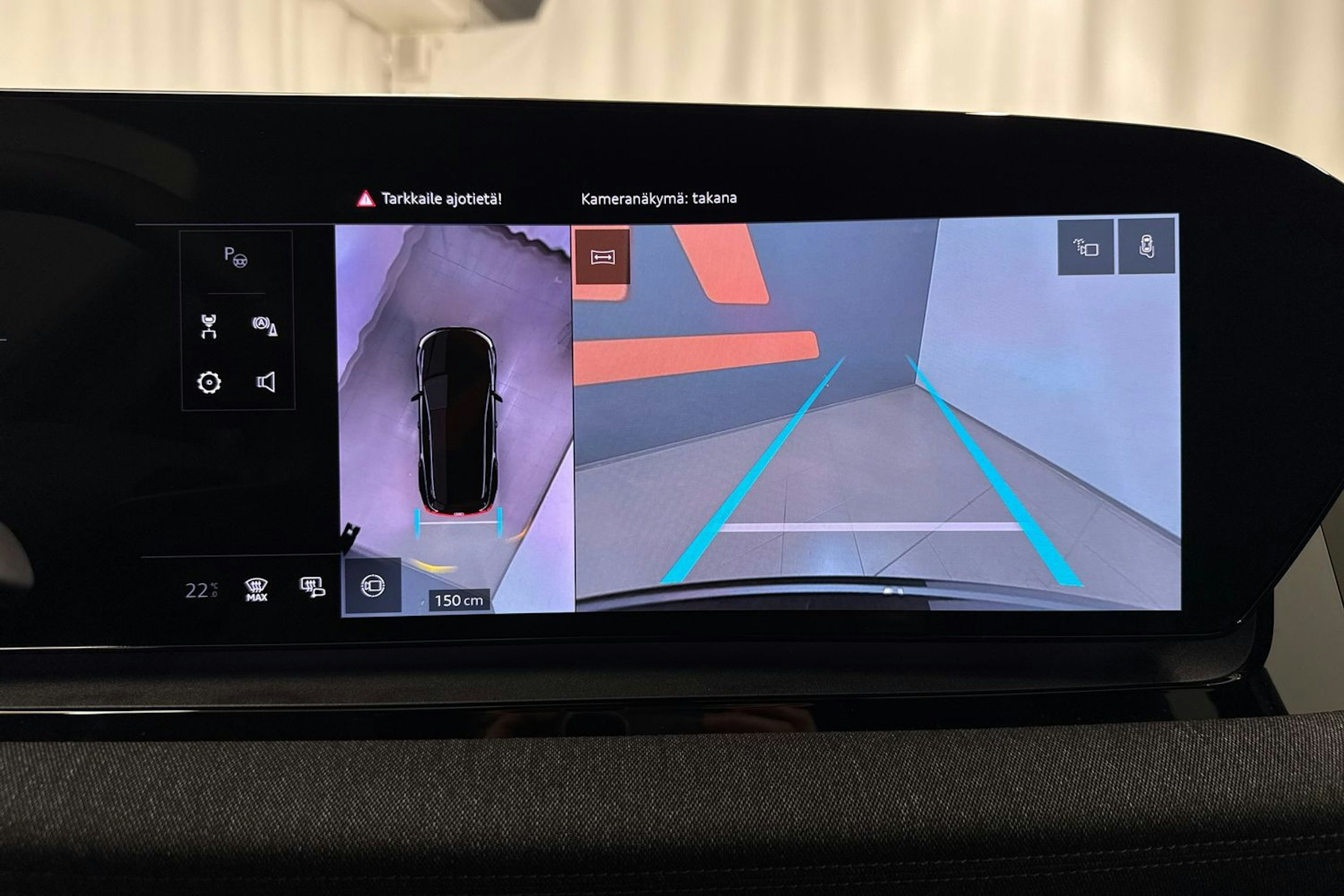 met. harmaa Audi Q6 e-tron 2025 kuva 21.