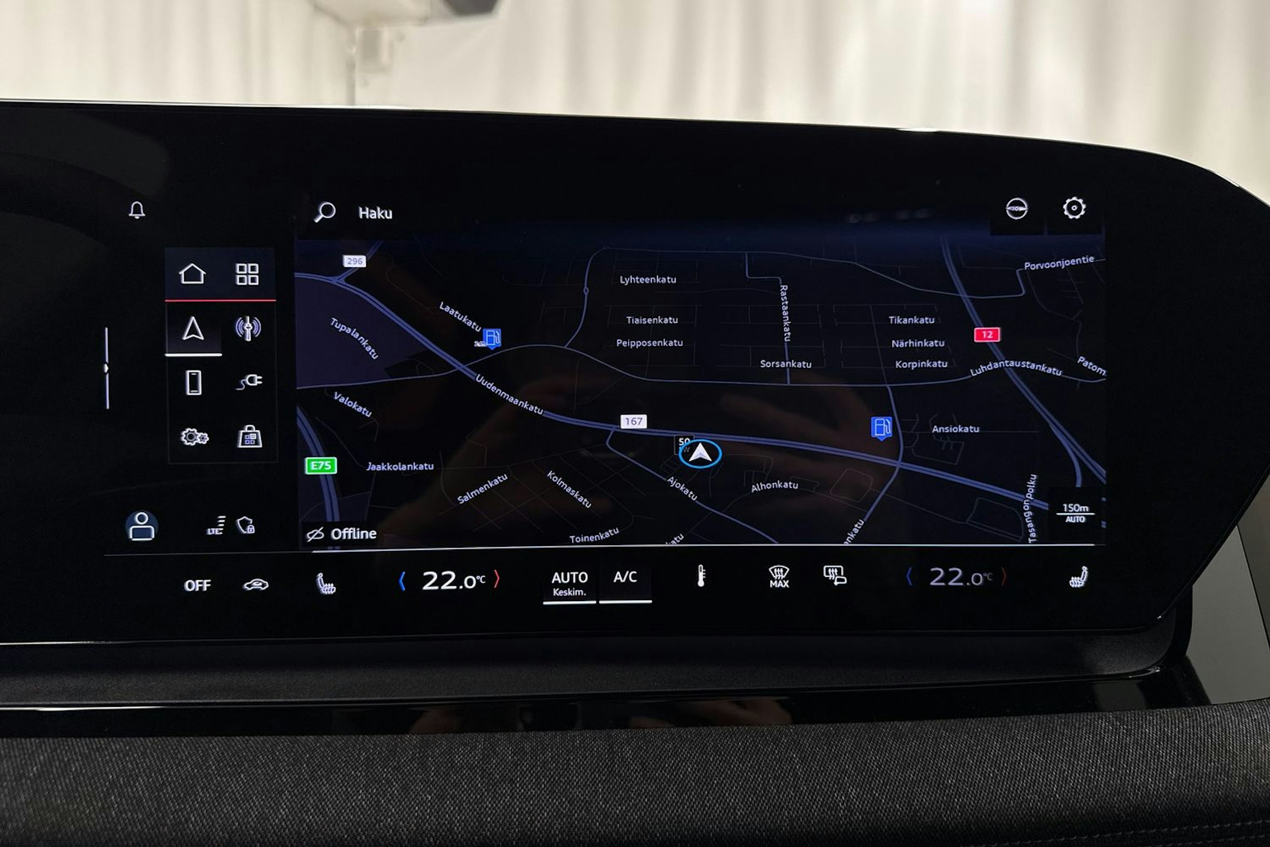 met. harmaa Audi Q6 e-tron 2025 kuva 22.