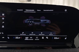 met. harmaa Audi Q6 e-tron 2025 kuva 32.