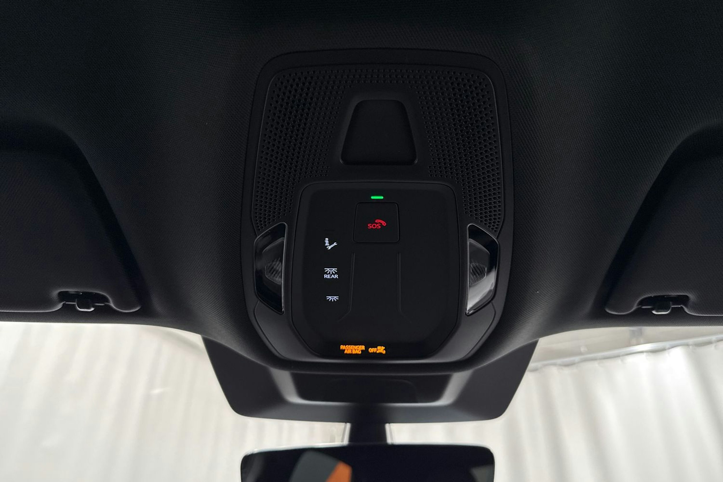 met. harmaa Audi Q6 e-tron 2025 kuva 33.