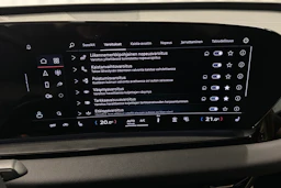 punainen Audi Q6 e-tron 2025 kuva 22.