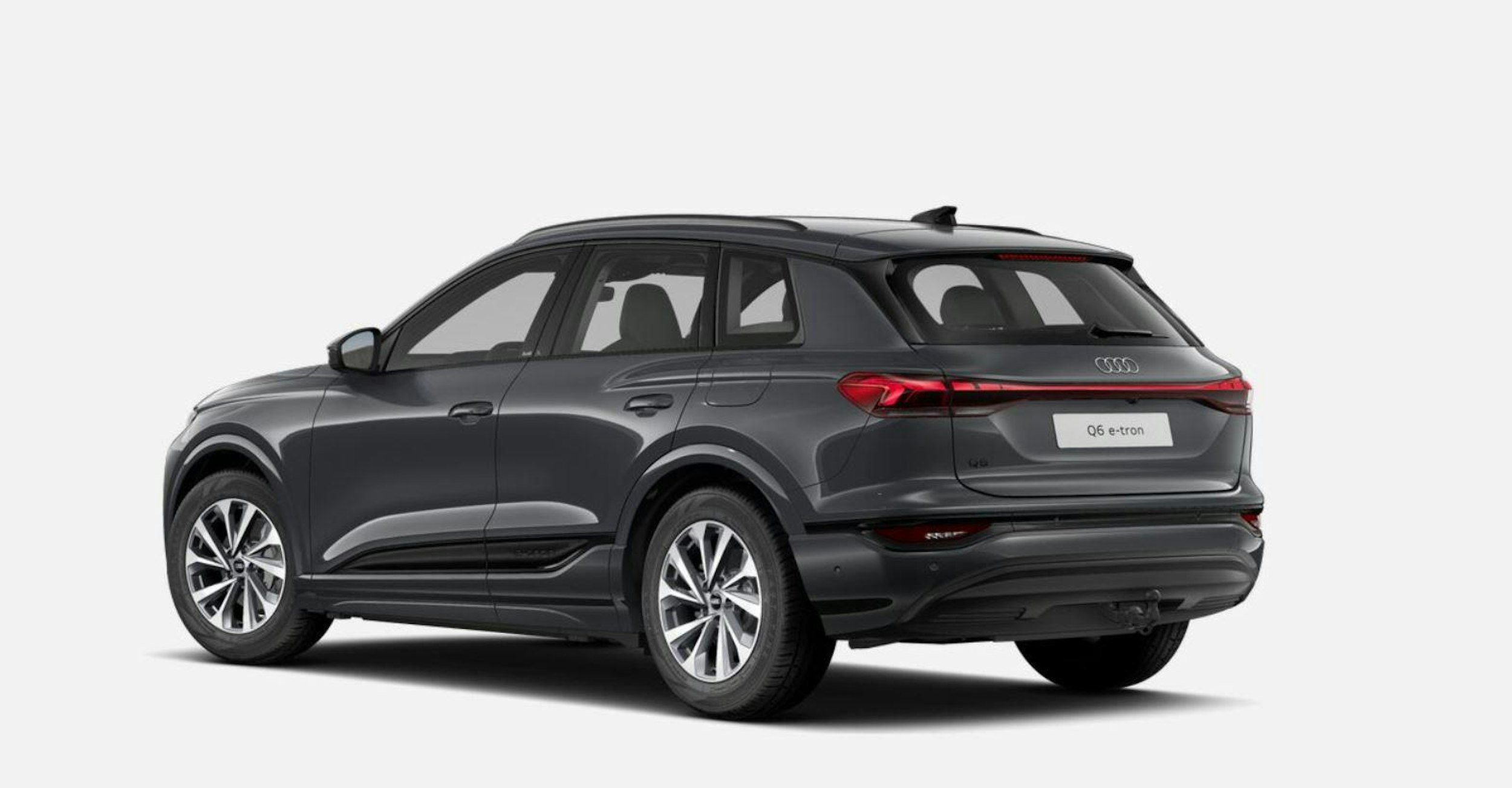 harmaa Audi Q6 e-tron 2025 kuva 2.