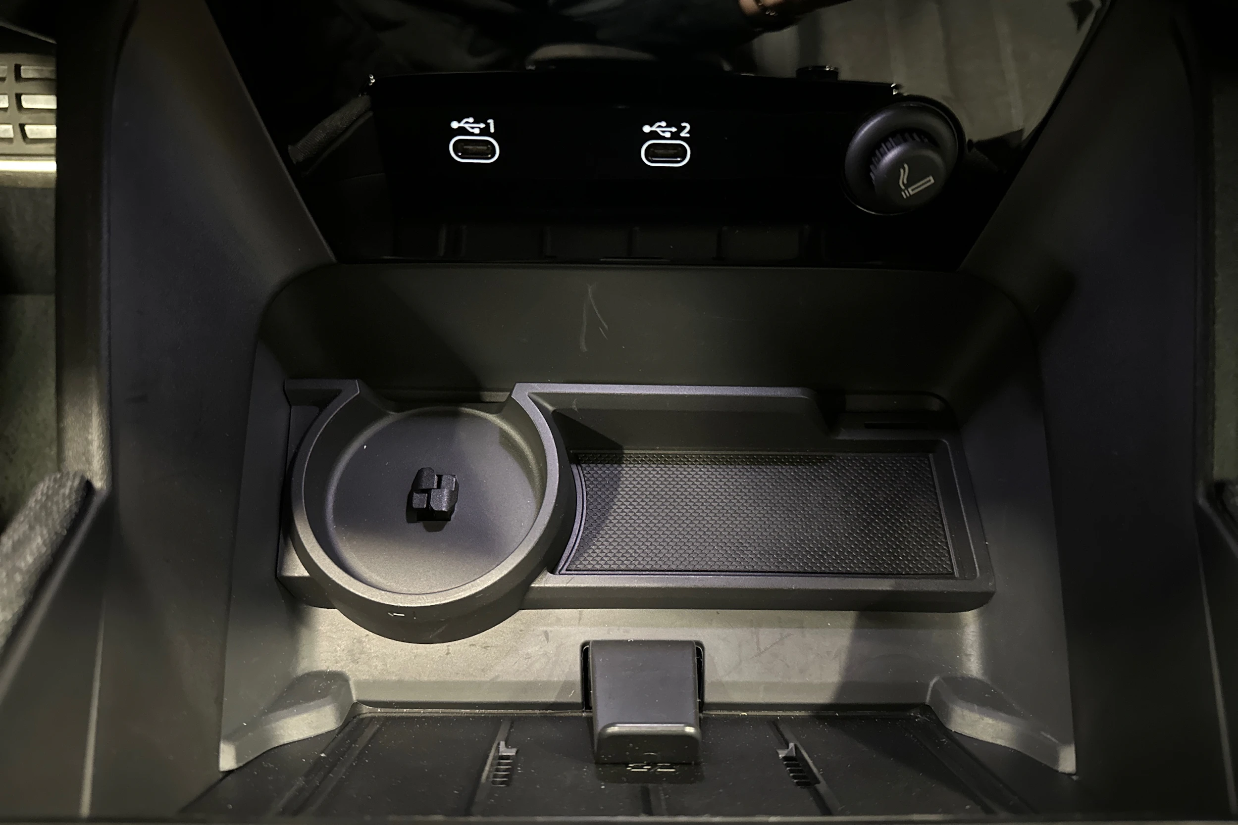 harmaa Audi Q6 e-tron 2025 kuva 27.
