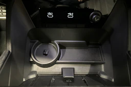 harmaa Audi Q6 e-tron 2025 kuva 27.