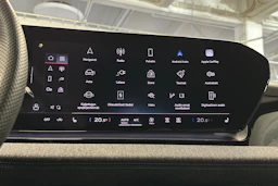 harmaa Audi Q6 e-tron 2025 kuva 28.