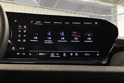harmaa Audi Q6 e-tron 2025 kuva 30.
