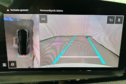 valkoinen Audi Q6 e-tron 2025 kuva 27.