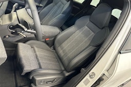 valkoinen Audi Q6 e-tron 2025 kuva 32.