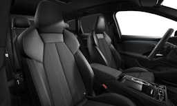musta Audi Q6 e-tron 2025 kuva 7.