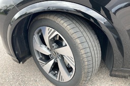 musta Audi Q6 e-tron 2025 kuva 10.