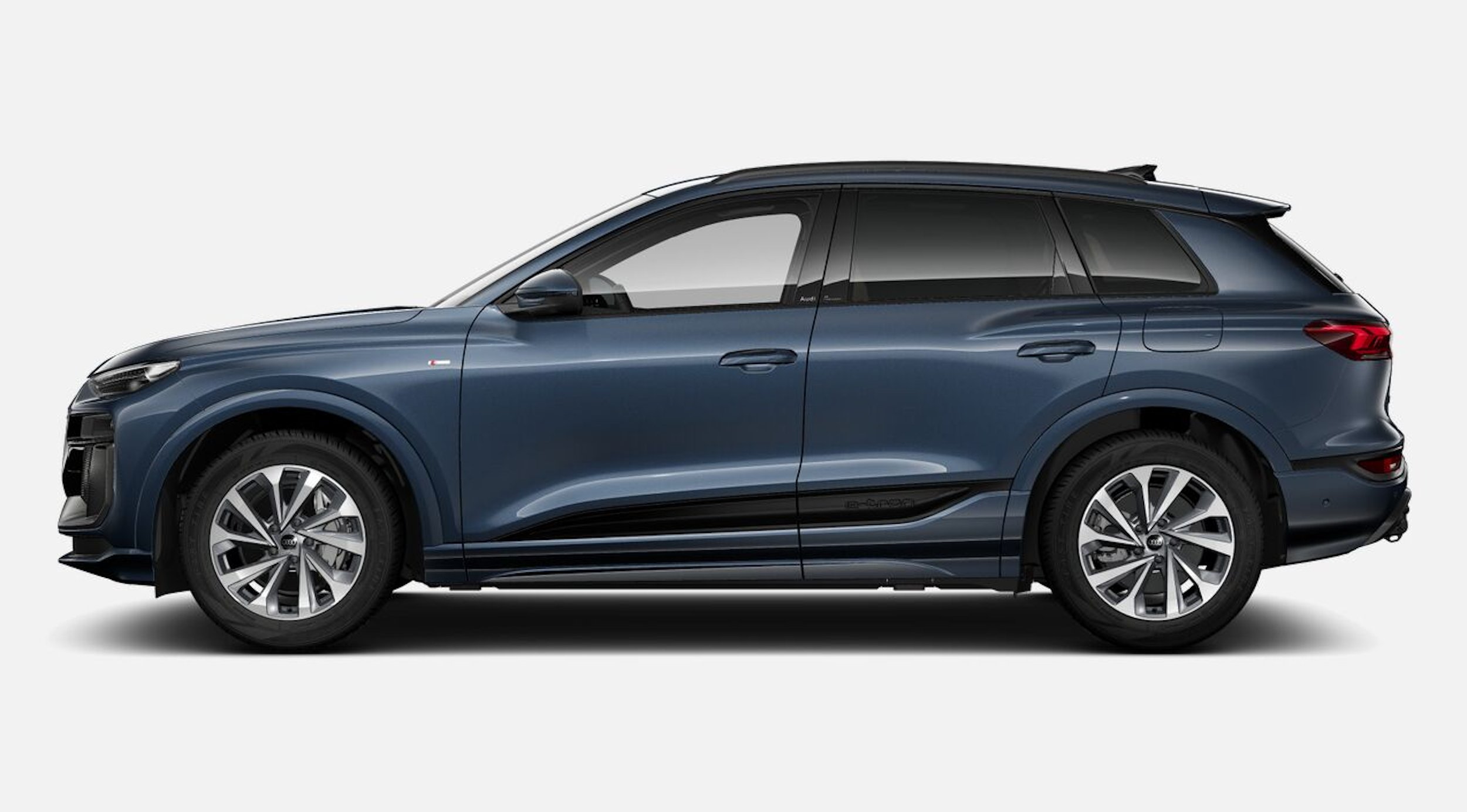 sininen Audi Q6 e-tron 2025 kuva 2.