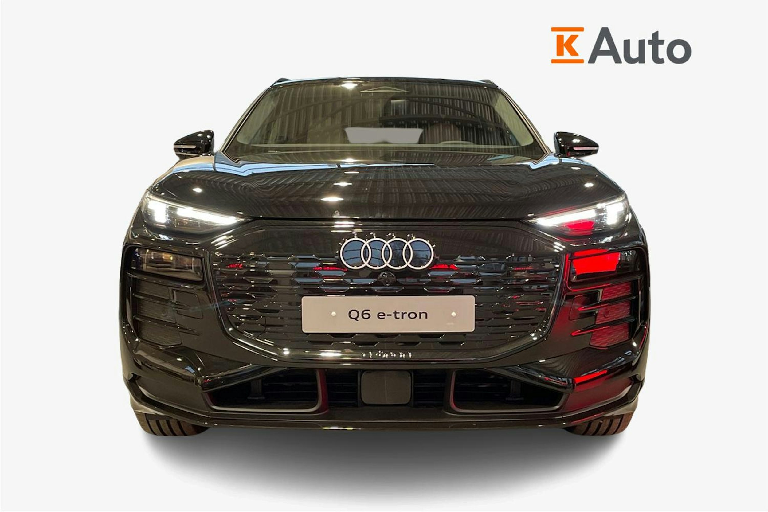musta Audi Q6 e-tron 2025 kuva 4.