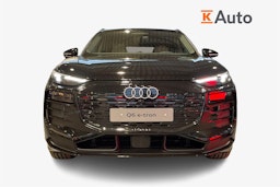 musta Audi Q6 e-tron 2025 kuva 4.