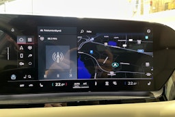 musta Audi Q6 e-tron 2025 kuva 13.