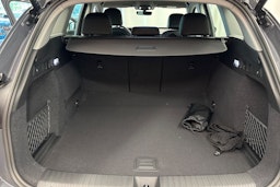 harmaa Audi Q6 e-tron 2025 kuva 18.