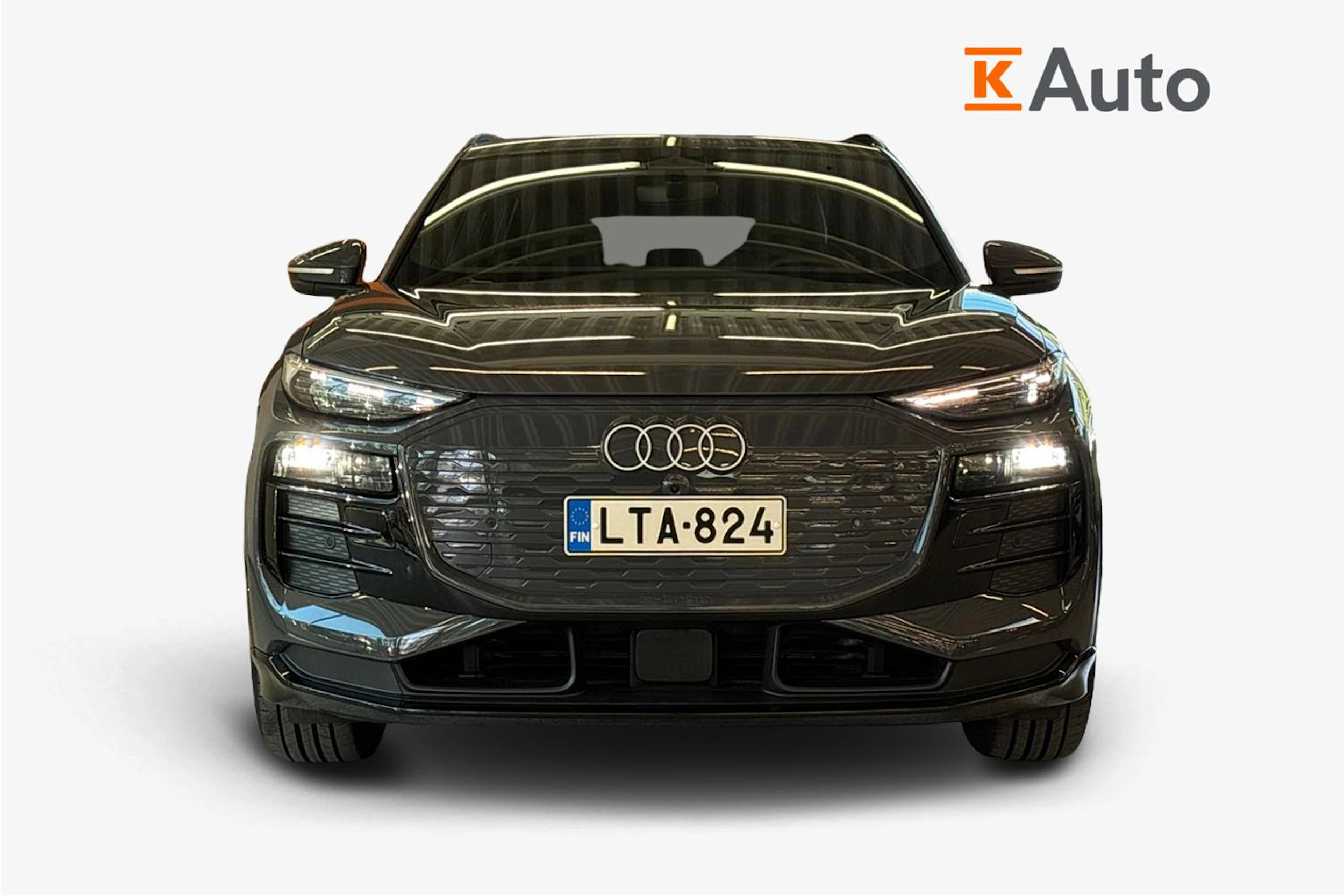Harmaa Audi Q6 e-tron 2025 kuva 4.