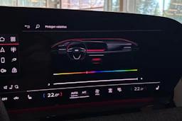 Harmaa Audi Q6 e-tron 2025 kuva 13.