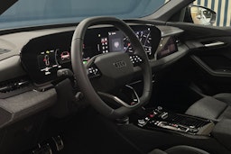 met. musta Audi Q6 e-tron 2025 kuva 14.