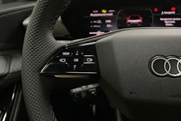 met. musta Audi Q6 e-tron 2025 kuva 16.