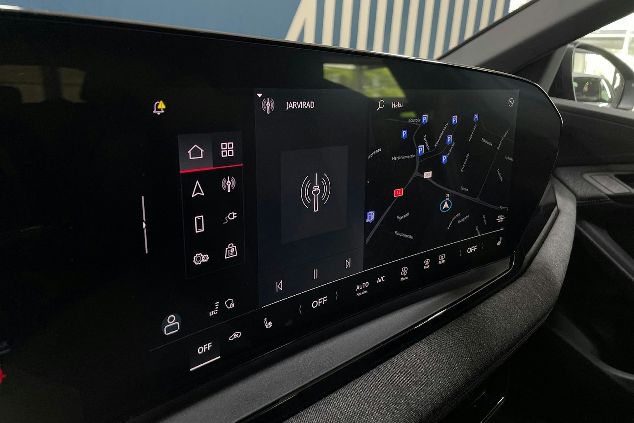 met. musta Audi Q6 e-tron 2025 kuva 20.