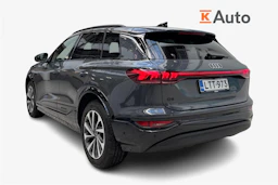 harmaa Audi Q6 e-tron 2025 kuva 2.