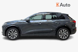 harmaa Audi Q6 e-tron 2025 kuva 5.