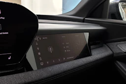 harmaa Audi Q6 e-tron 2025 kuva 23.