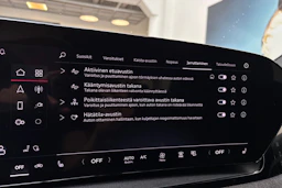 harmaa Audi Q6 e-tron 2025 kuva 31.