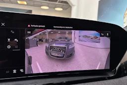 harmaa Audi Q6 e-tron 2025 kuva 36.