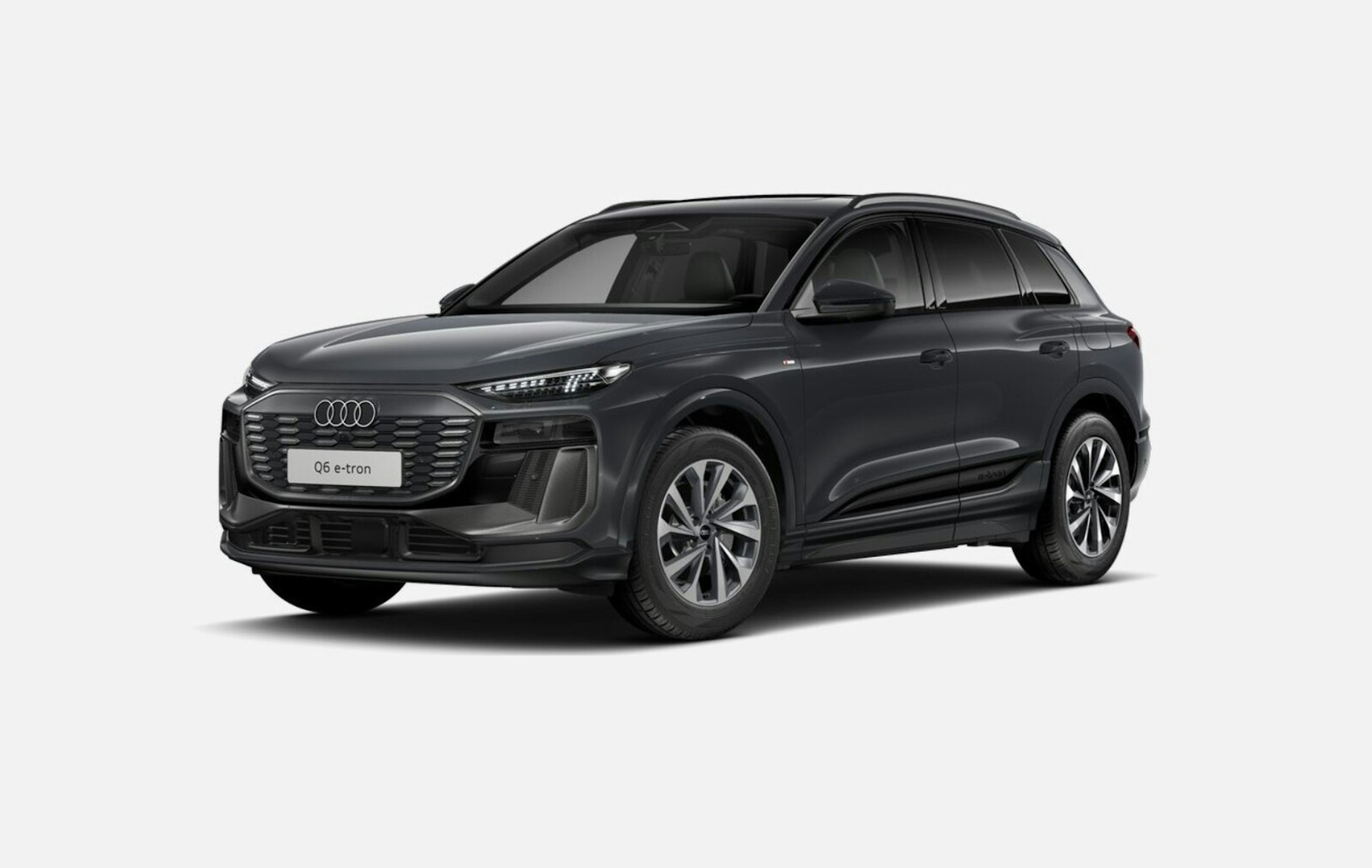 harmaa Audi Q6 e-tron 2025 kuva 1.