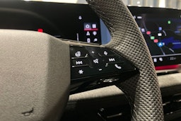 harmaa Audi Q6 e-tron 2025 kuva 13.