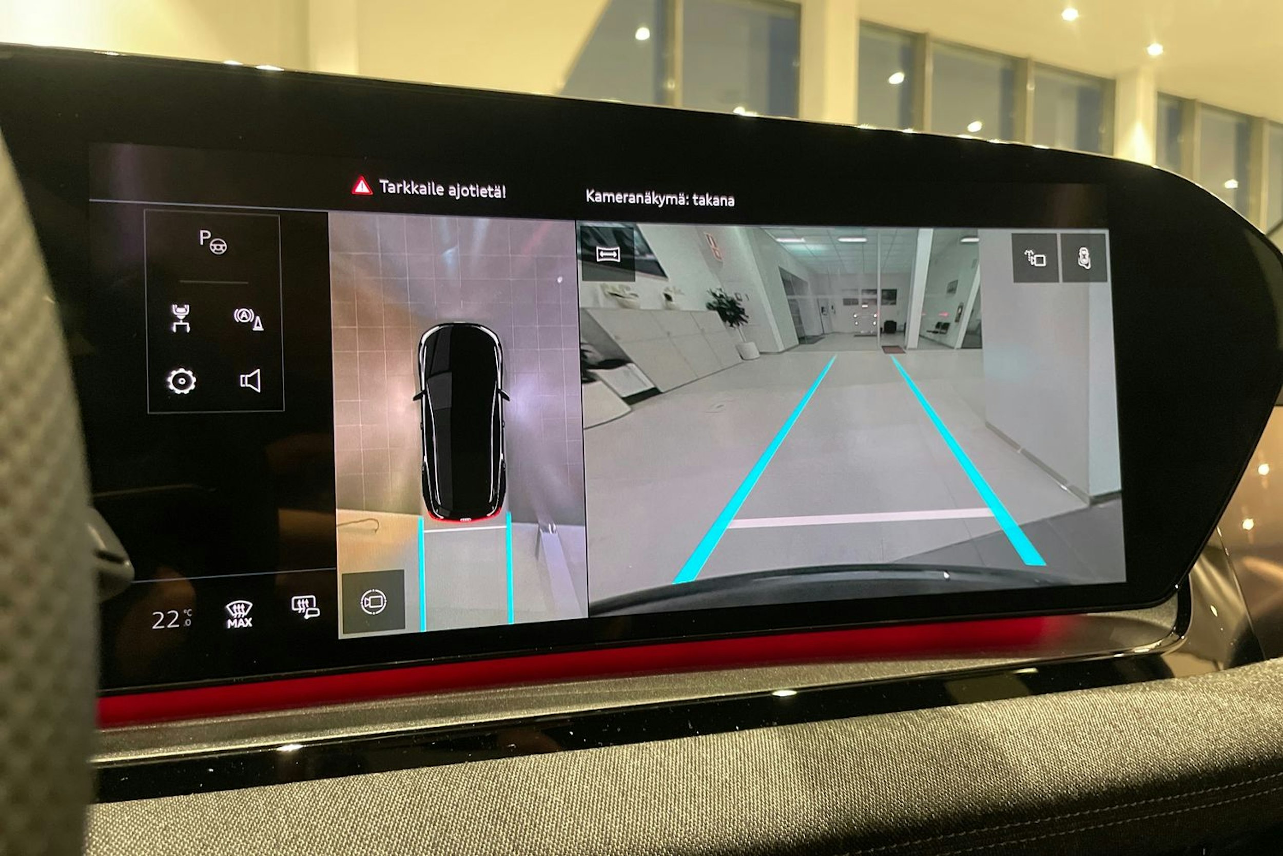 harmaa Audi Q6 e-tron 2025 kuva 15.