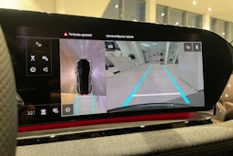 harmaa Audi Q6 e-tron 2025 kuva 15.