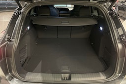 harmaa Audi Q6 e-tron 2025 kuva 19.