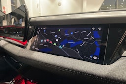 harmaa Audi Q6 e-tron 2025 kuva 24.