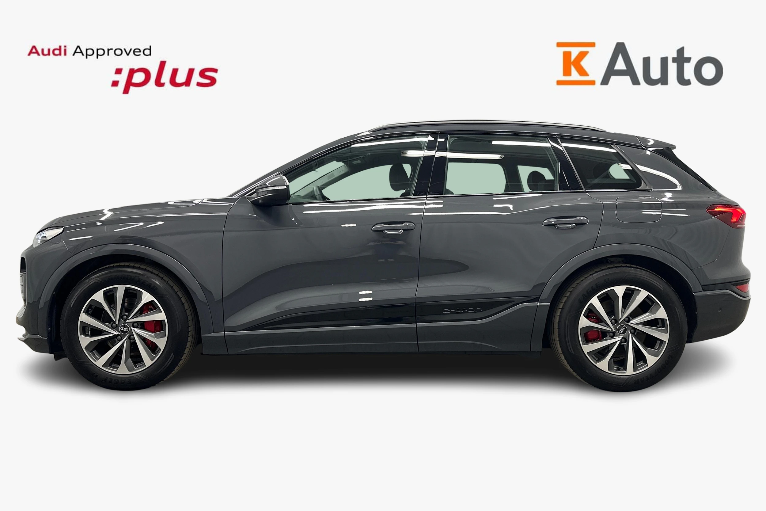 harmaa Audi Q6 e-tron 2025 kuva 5.