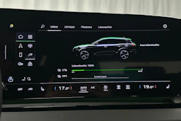 harmaa Audi Q6 e-tron 2025 kuva 23.