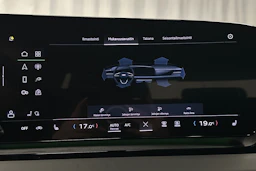 harmaa Audi Q6 e-tron 2025 kuva 30.
