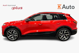 punainen Audi Q6 e-tron 2025 kuva 5.