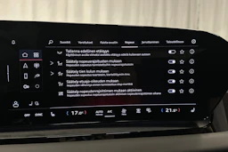punainen Audi Q6 e-tron 2025 kuva 26.