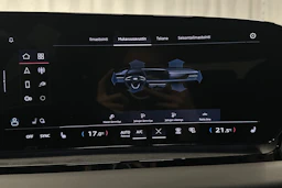 punainen Audi Q6 e-tron 2025 kuva 30.