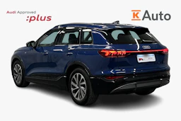sininen Audi Q6 e-tron 2025 kuva 2.