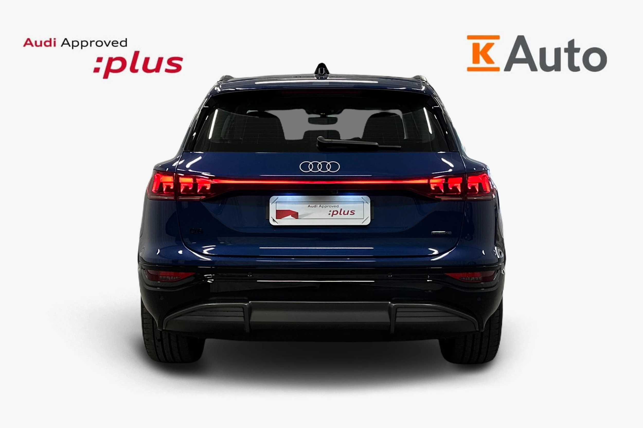 sininen Audi Q6 e-tron 2025 kuva 3.