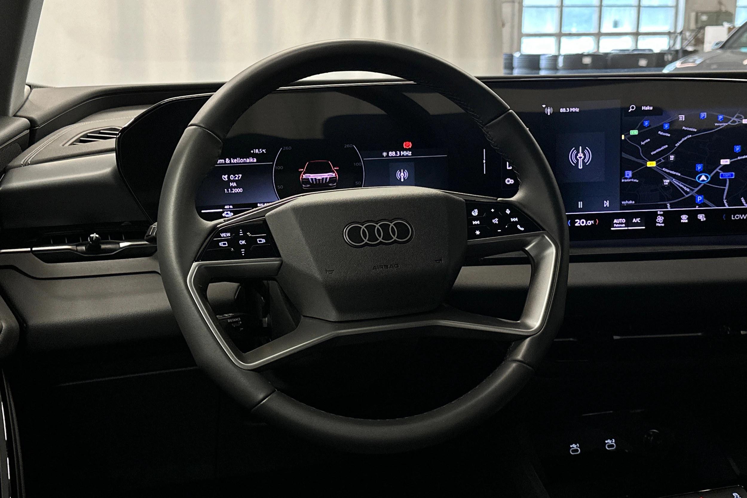 sininen Audi Q6 e-tron 2025 kuva 20.