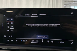 sininen Audi Q6 e-tron 2025 kuva 27.