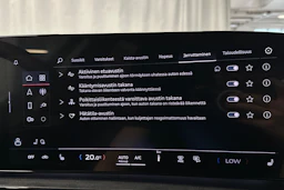 sininen Audi Q6 e-tron 2025 kuva 32.