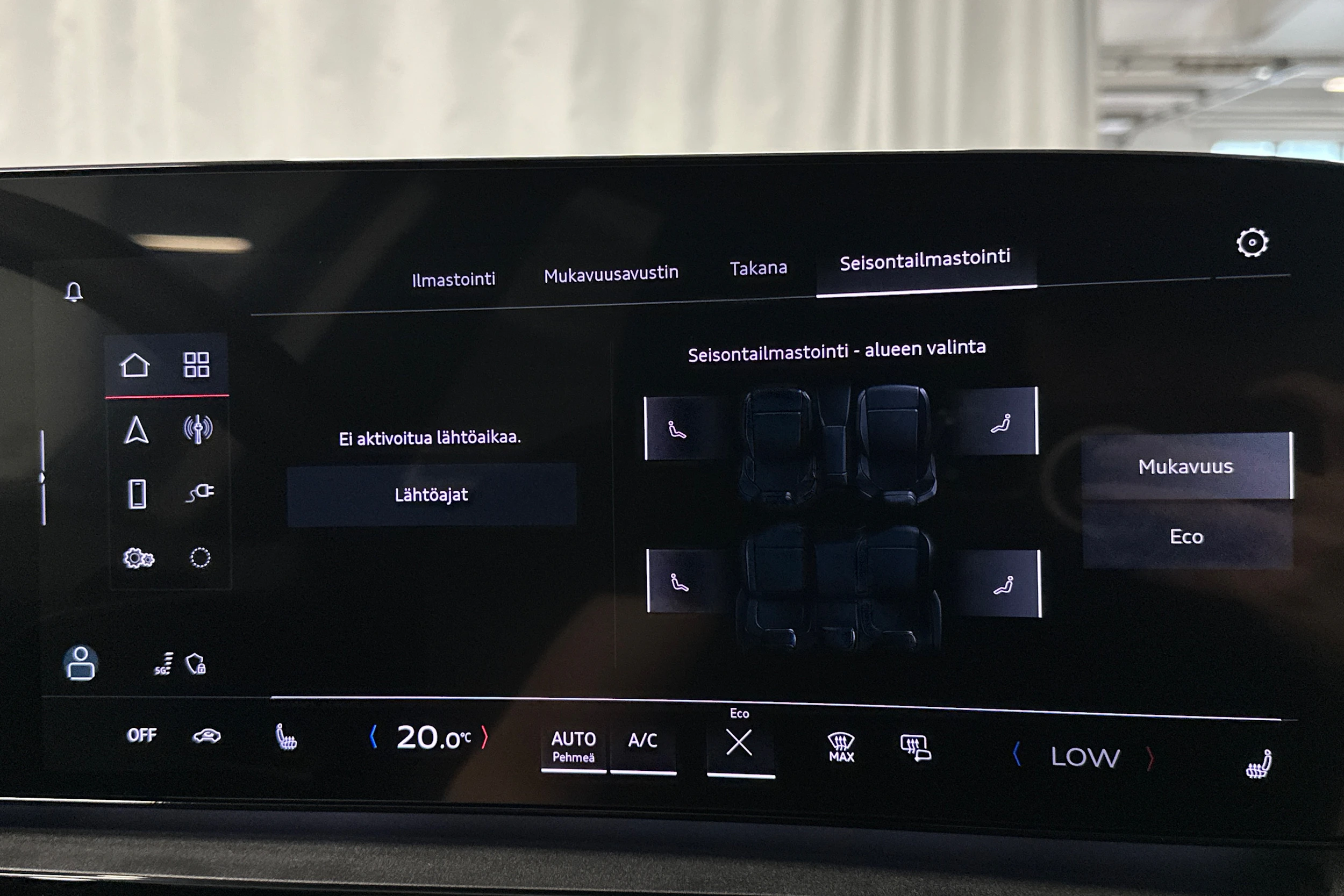 sininen Audi Q6 e-tron 2025 kuva 33.